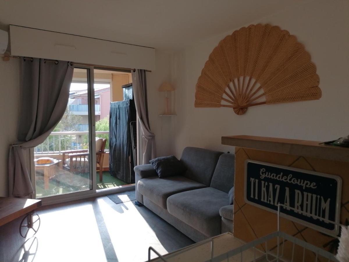 appartement au LAGON BLEU à Fréjus, garage, tennis&piscine 1200 M2 Esterno foto