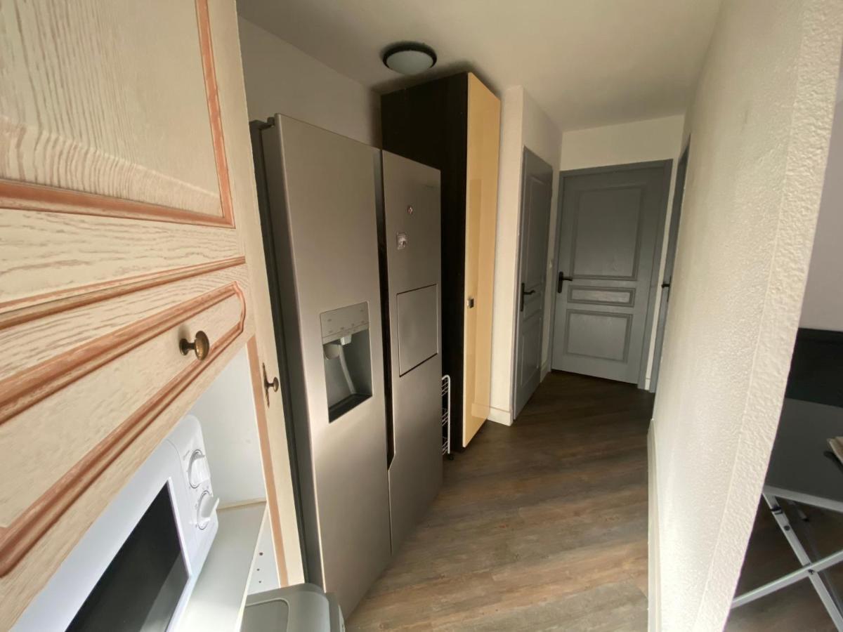 appartement au LAGON BLEU à Fréjus, garage, tennis&piscine 1200 M2 Esterno foto