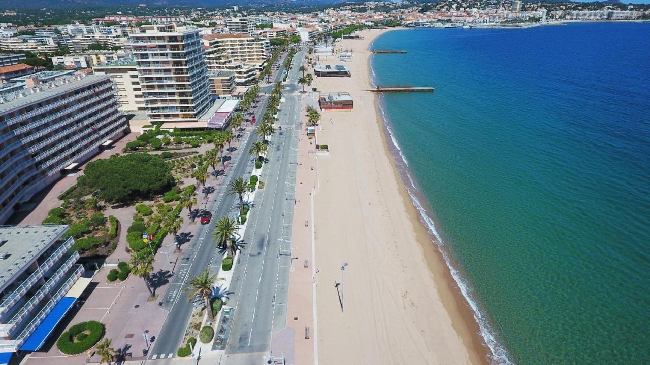 appartement au LAGON BLEU à Fréjus, garage, tennis&piscine 1200 M2 Esterno foto